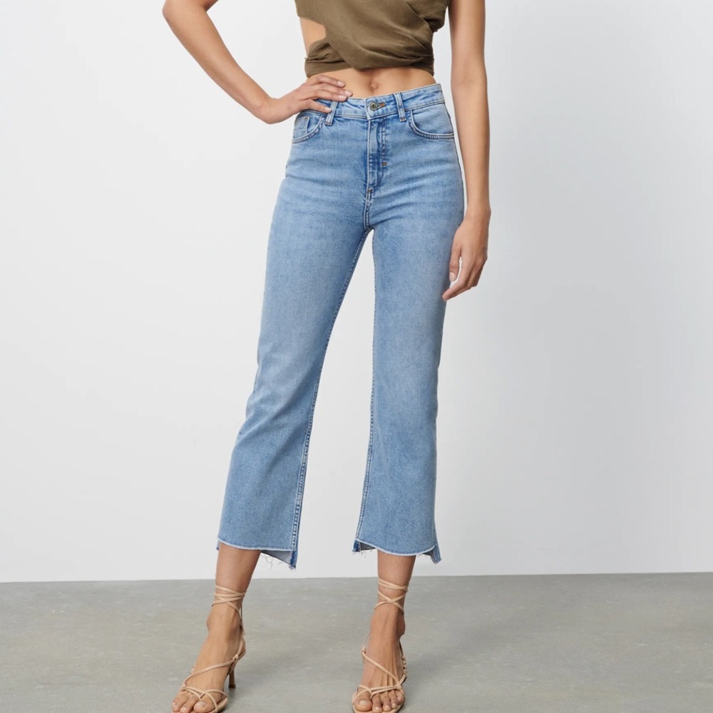 Zara High Rise Mini Flare Jeans NWT
